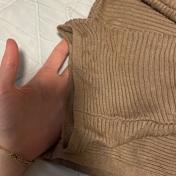 Tan Dynamite Sweater. - Picture 3 of 3